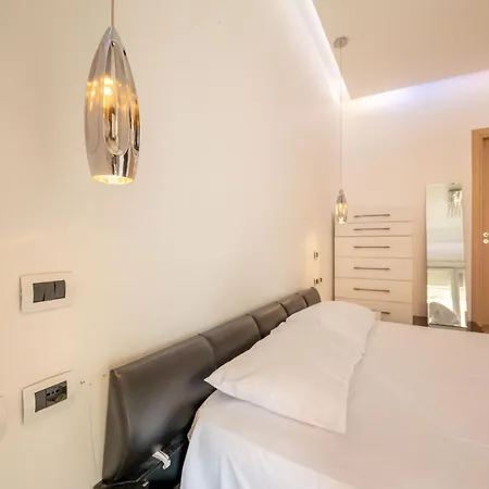 Tirent Apartment-spacious 2-bedroom In Delijorgji 公寓 地拉那