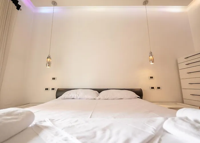 アパート Tirent Apartment-spacious 2-bedroom In Delijorgji