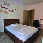 Appartamento Tirent Apartment-spacious 2-bedroom In Delijorgji Tirana