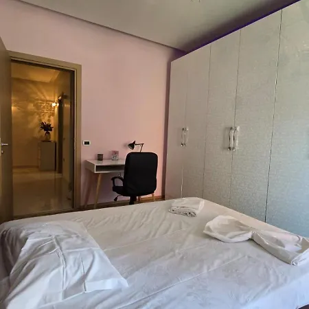 Tirent Apartment-spacious 2-bedroom In Delijorgji Apartment *